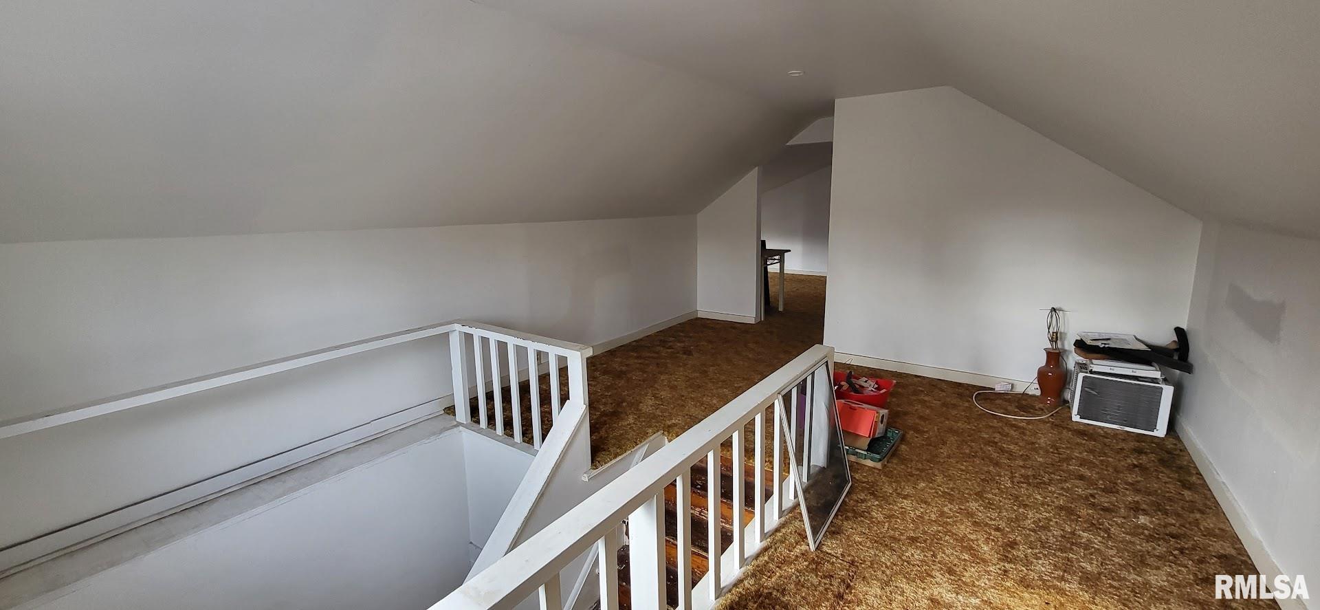 968 East Grove Street Galesburg, IL 61401 - Photo 34 of 44