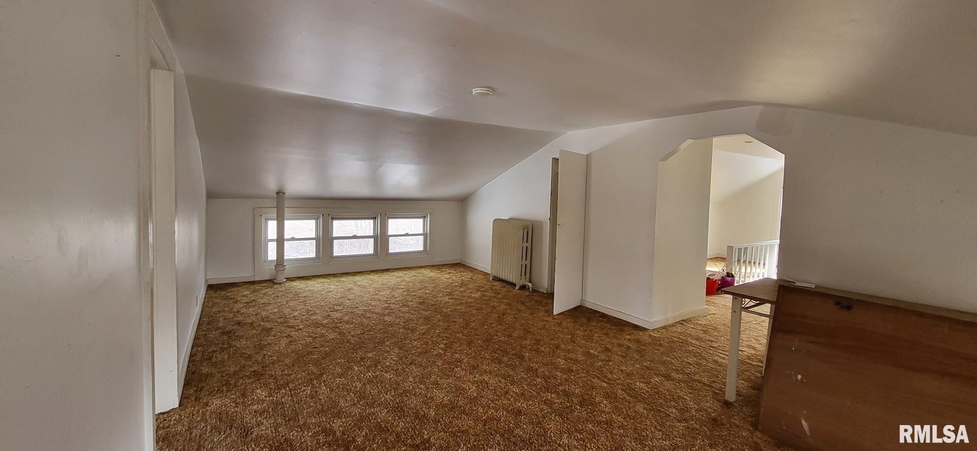 968 East Grove Street Galesburg, IL 61401 - Photo 36 of 44