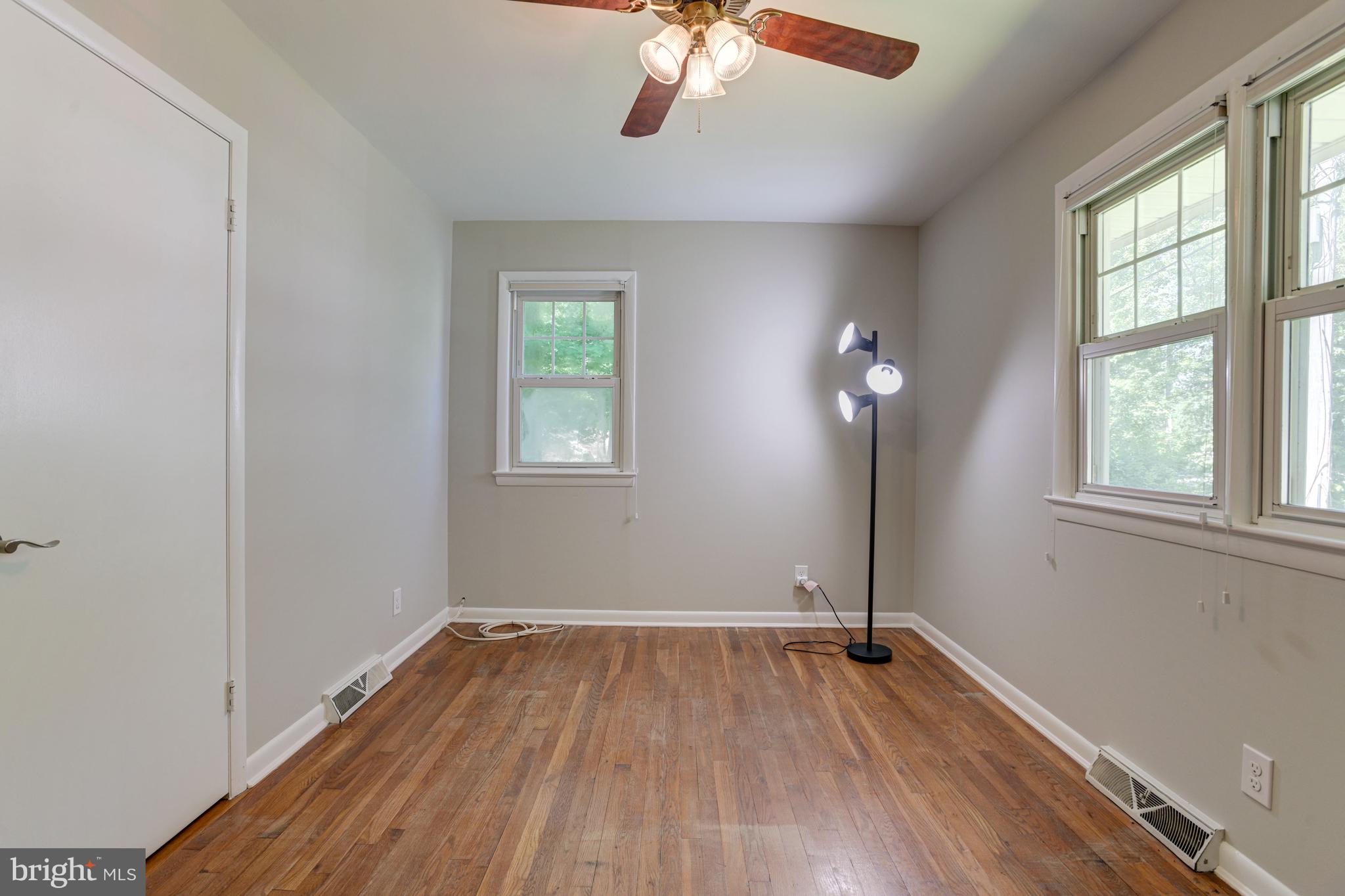 13215 Pine Road Bowie, MD 20720 - Photo 17 of 33 Primary Bedroom