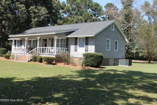 $239,000 | 2093 Burney Ford Road, Clarkton, NC 28433