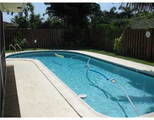 780 West Palmetto Park Road Boca Raton, FL 33486 - Photo 3 of 4 Additional Photo