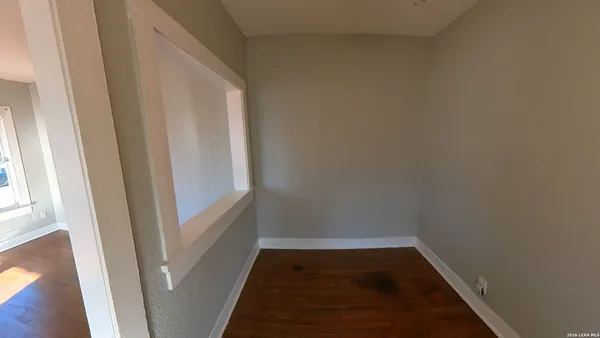 $950 | 538 Kayton Avenue, Unit 538, San Antonio, TX 78210