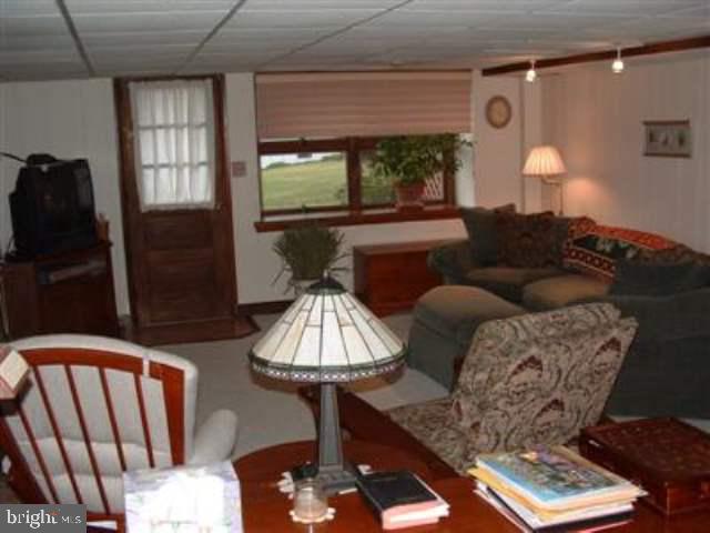 452 Douglas Road Hummelstown, PA 17036 - Photo 6 of 12 Gallery Image 6