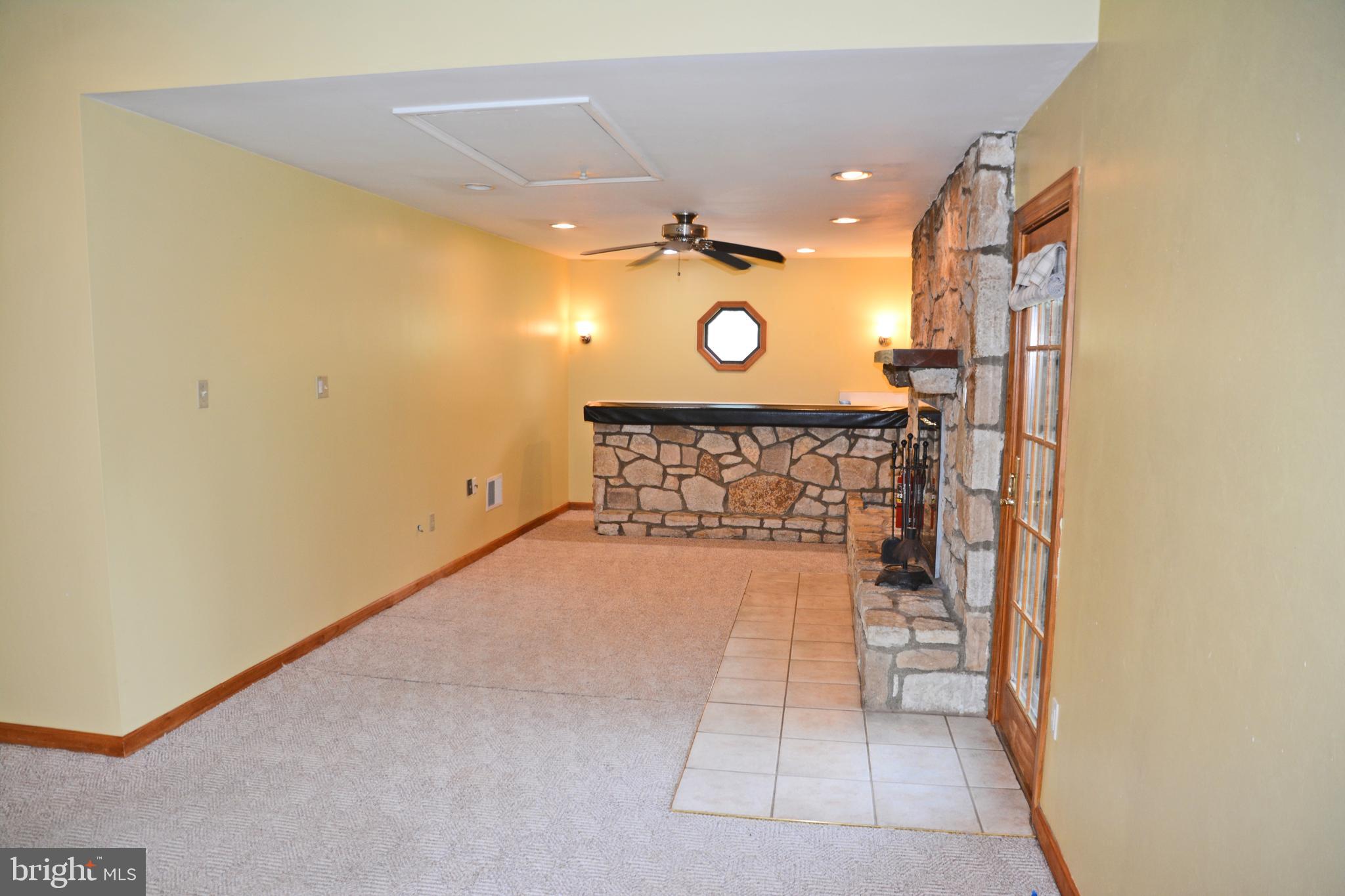 58 Hidden Valley Road Aston, PA 19014 - Photo 14 of 43 Family Room from Sliders to Deck