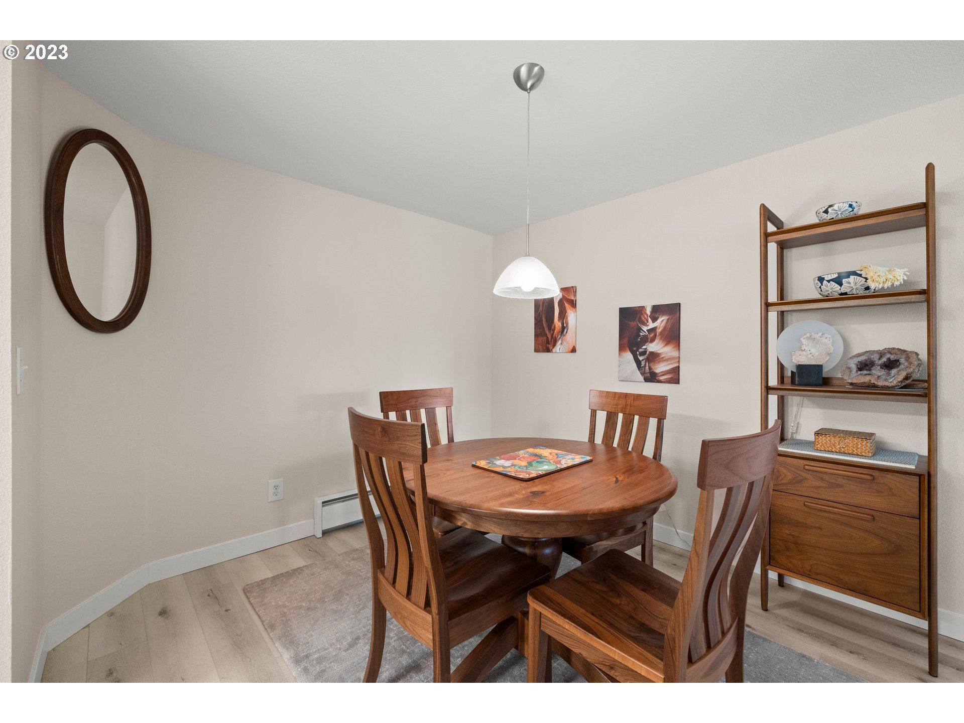 8720 Southwest Tualatin Road, Unit 321 Tualatin, OR 97062 - Photo 10 of 21 a view of a dining room with furniture
