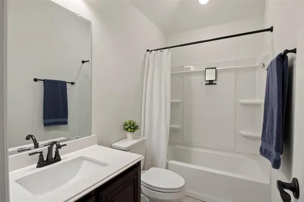 $3,000 | 1248 Starlight Avenue, Aubrey, TX 76227