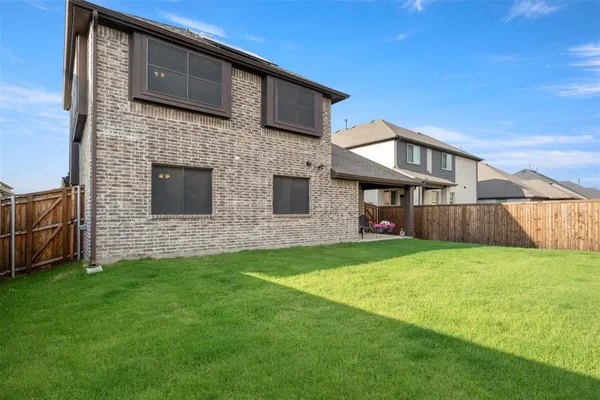 $3,000 | 1248 Starlight Avenue, Aubrey, TX 76227