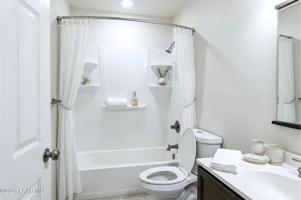 $1,350 | 3055 North Corrine Drive, Unit B, Prescott Valley, AZ 86314