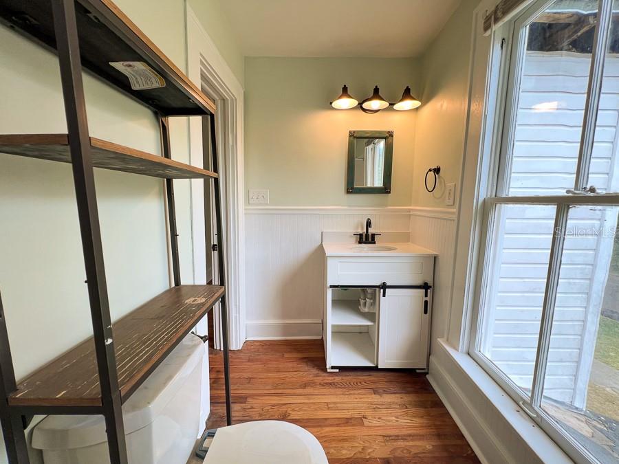 123 Northeast 8th Street Gainesville, FL 32601 - Photo 12 of 15