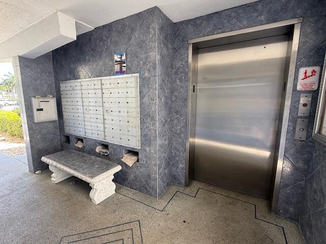 4078 Exeter, Unit E Boca Raton, FL 33434 - Photo 22 of 39 IMG_4146