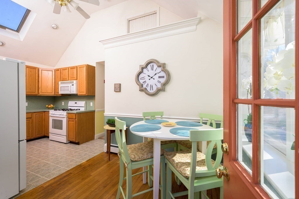 34 Hickory Road Halifax, MA 02338 - Photo 7 of 31 Gallery Image 7