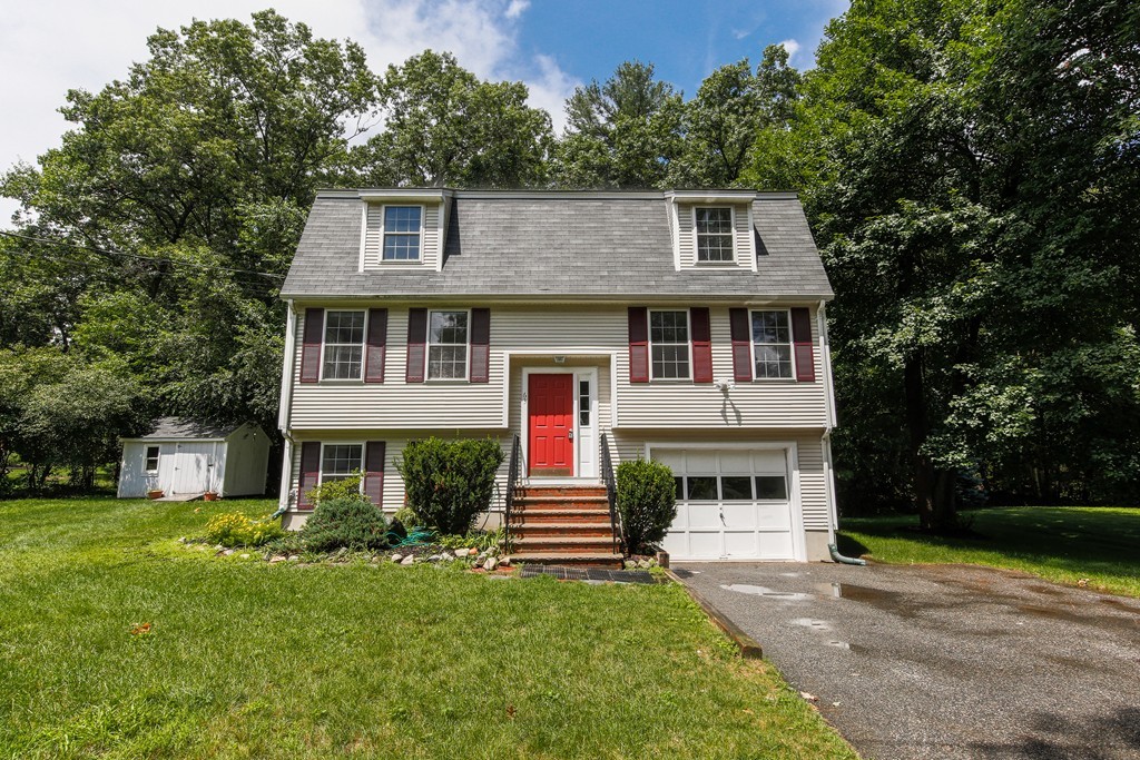 63 Southwick Road North Reading, MA 01864 - Photo 1 of 23 Gallery Image 1