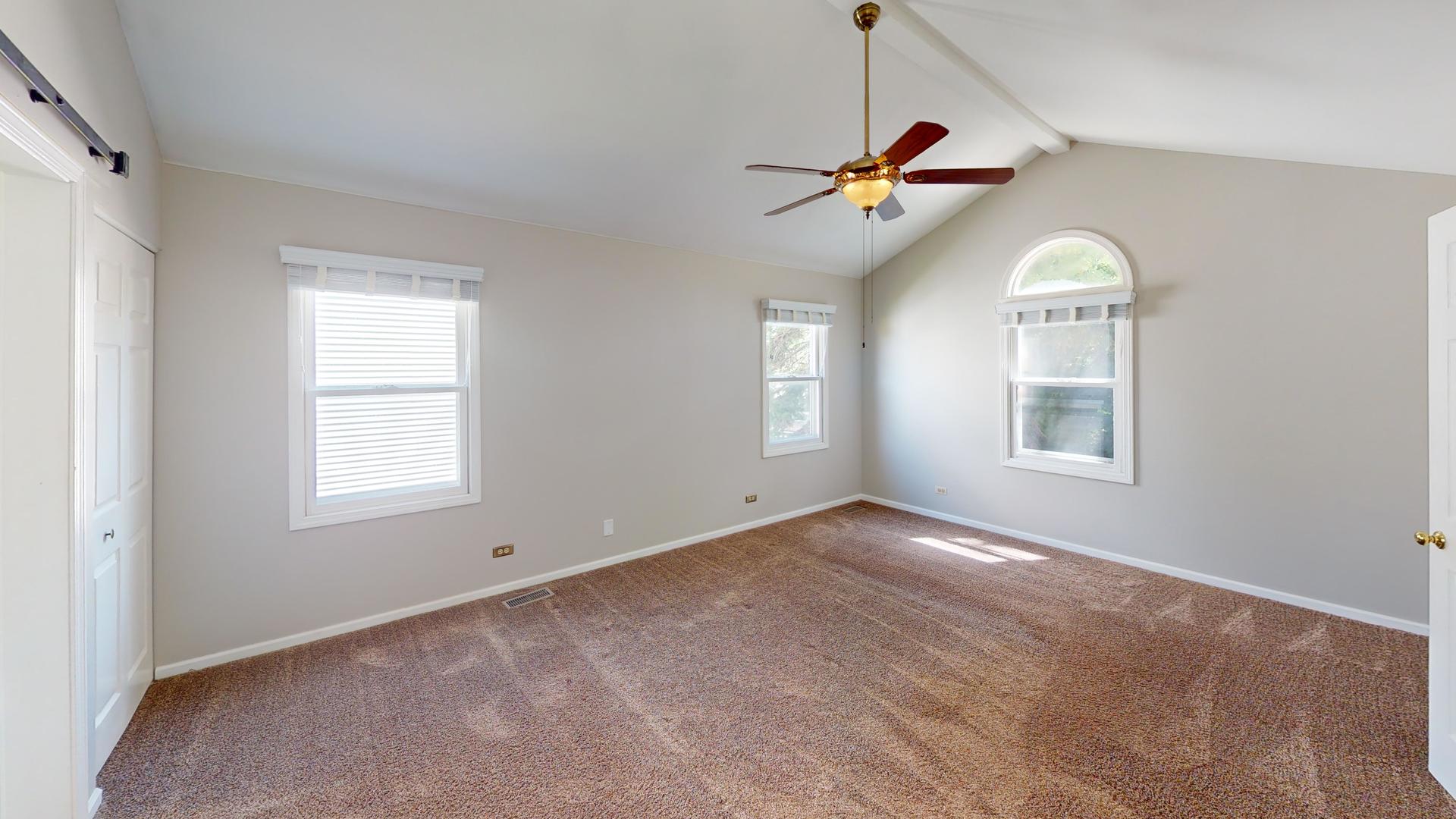 620 Waterfall Lane Elgin, IL 60124 - Photo 20 of 29