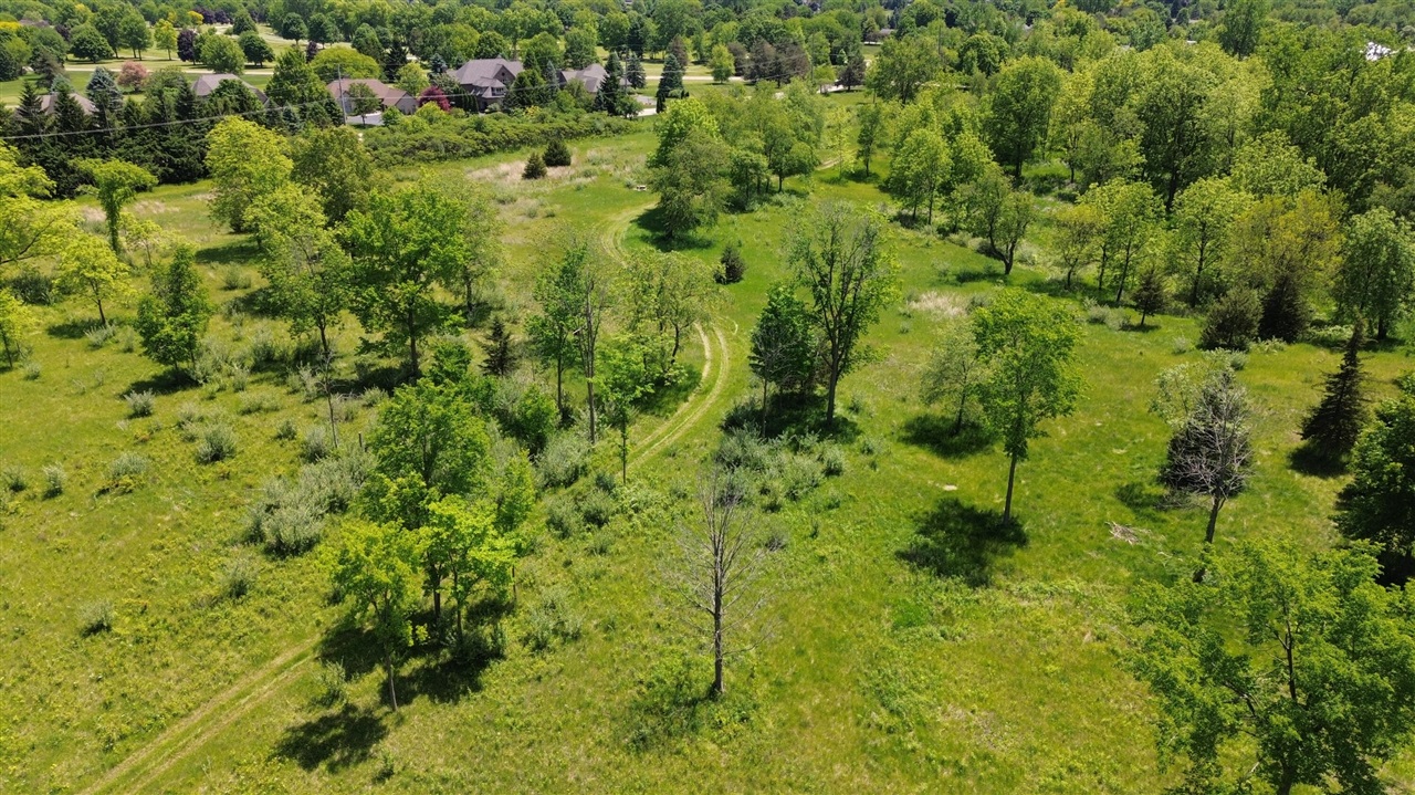 Travis Pointe Road Ann Arbor, MI 48103 - Photo 27 of 34 Gallery Image 27