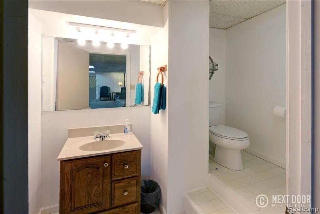 13554 North Road Fenton, MI 48430 - Photo 38 of 44 Gallery Image 38