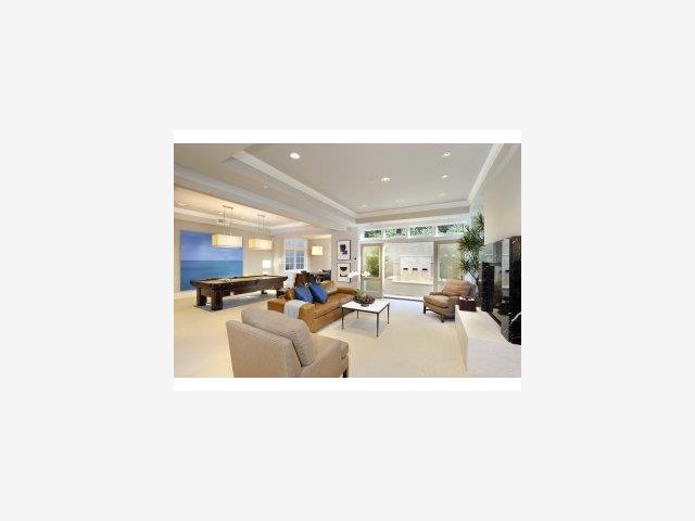 76 Almendral Avenue Atherton, CA 94027 - Photo 8 of 9