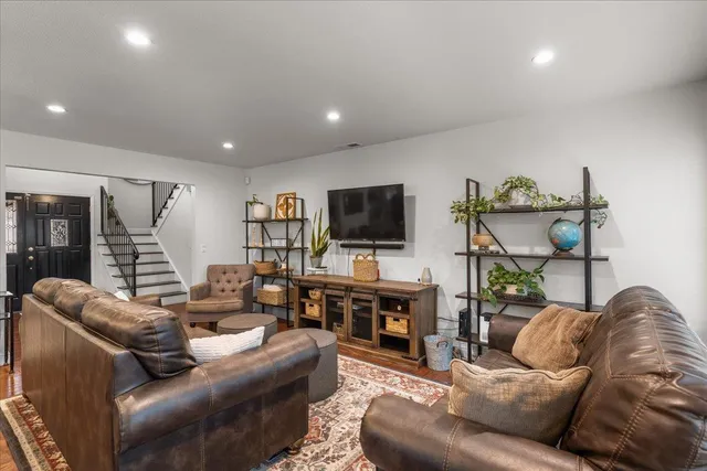 $670,000 | 4233 Five Mile Drive, Stockton, CA 95219