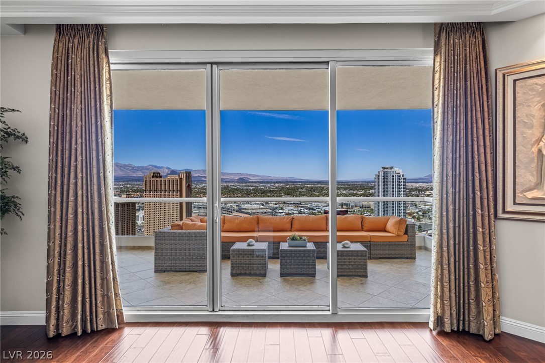 2777 Paradise Road, Unit 3503 Las Vegas, NV 89109 - Photo 2 of 59