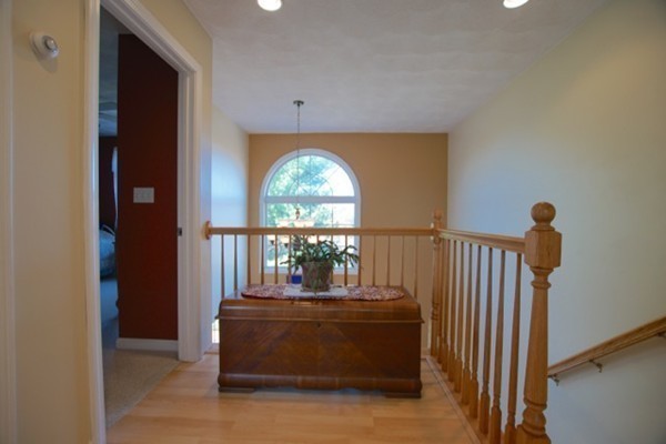 8 Coolidge Road Lynn, MA 01902 - Photo 14 of 30 Gallery Image 14