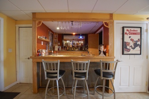 8 Coolidge Road Lynn, MA 01902 - Photo 18 of 30 Gallery Image 18