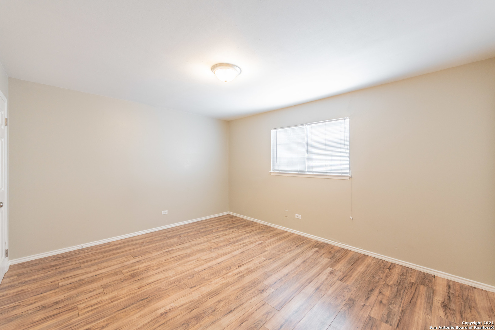 615 Vance Jackson Road, Unit 101 San Antonio, TX 78201 - Photo 3 of 10