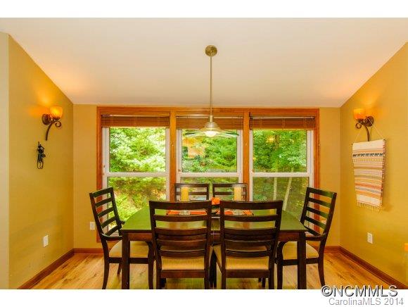 21 Marlowe Road Fairview, NC 28730 - Photo 12 of 24 Gallery Image 12