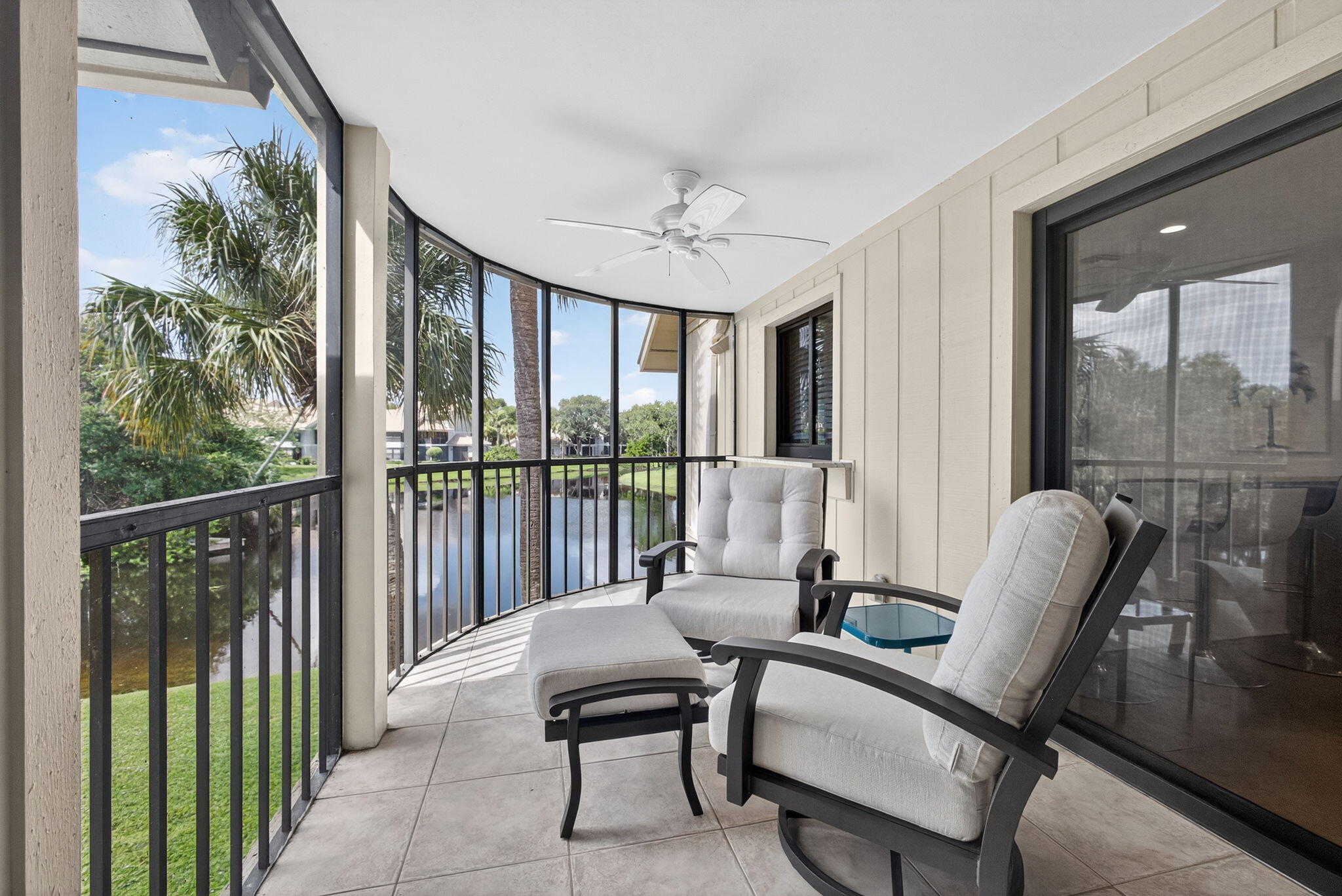 16941 Waterbend Drive, Unit 252 Jupiter, FL 33477 - Photo 18 of 34 a view of a dining room with furniture window and outside view