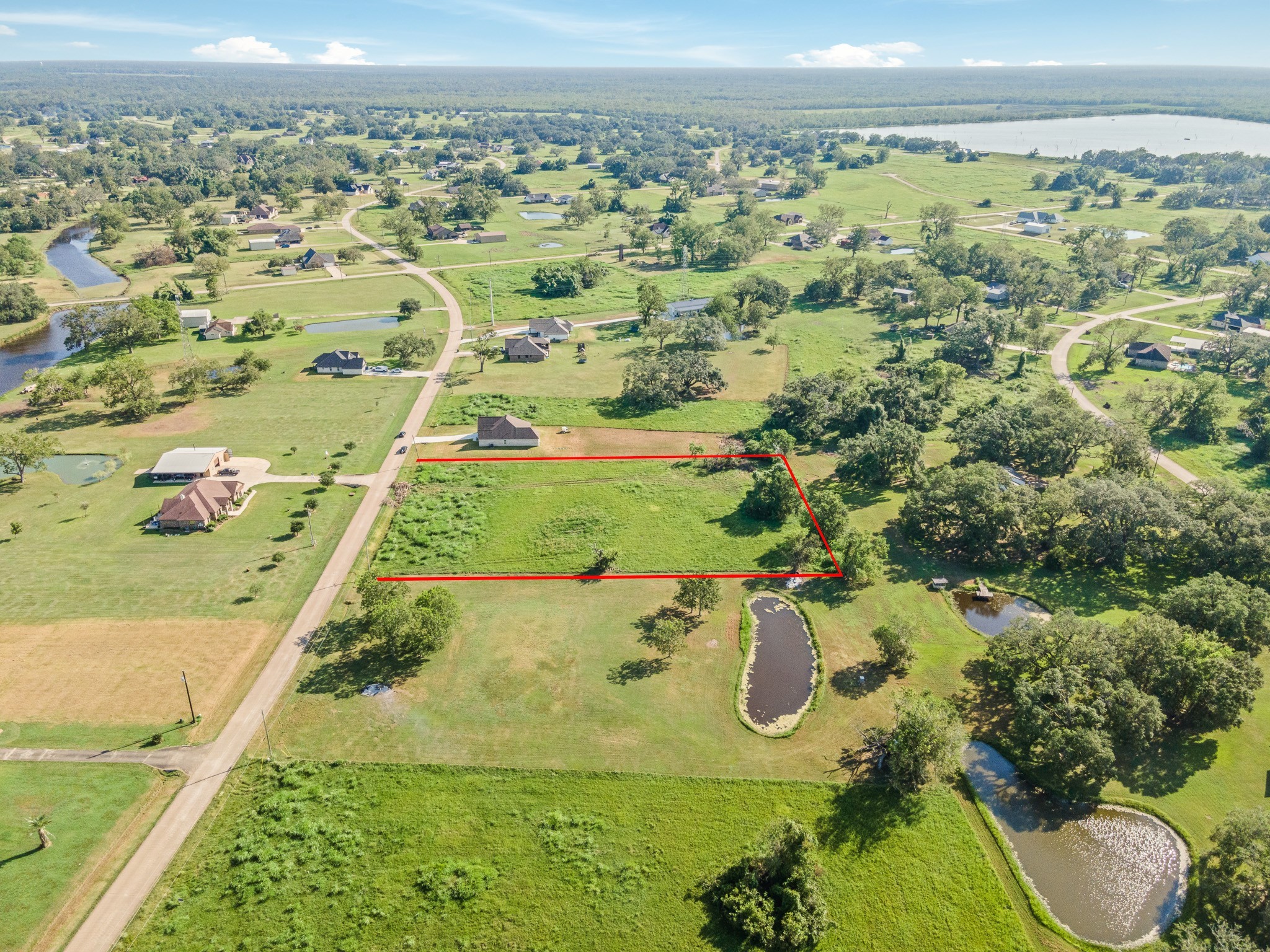 626 Mill Road Angleton, TX 77515 - Photo 6 of 12 a view of a city