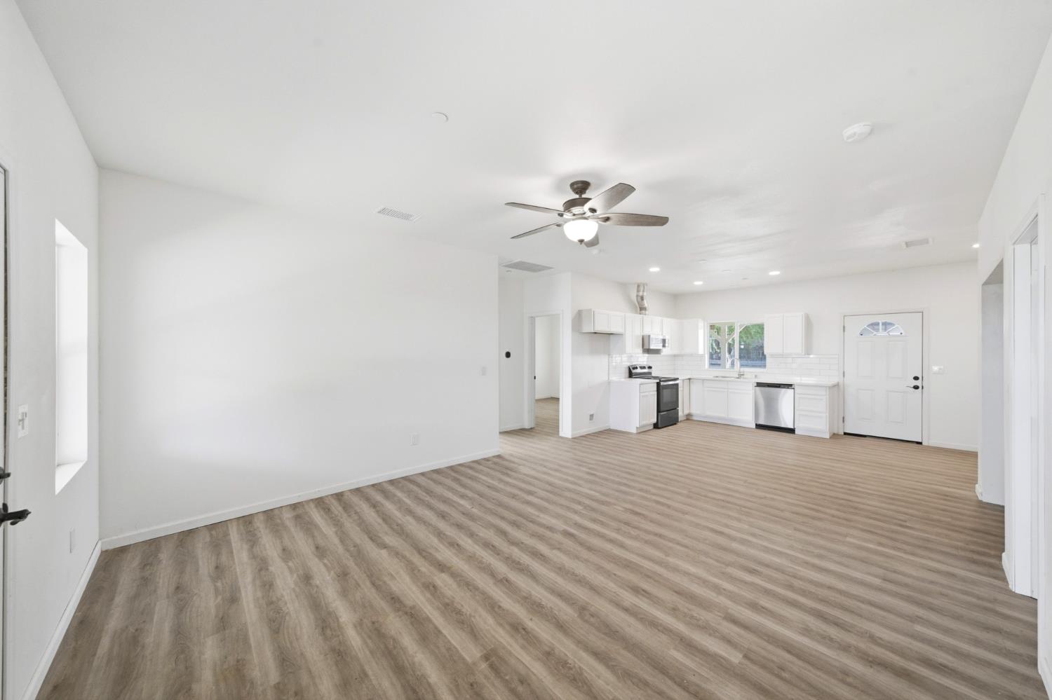 11861 Clay Station Road Herald, CA 95638 - Photo 7 of 56