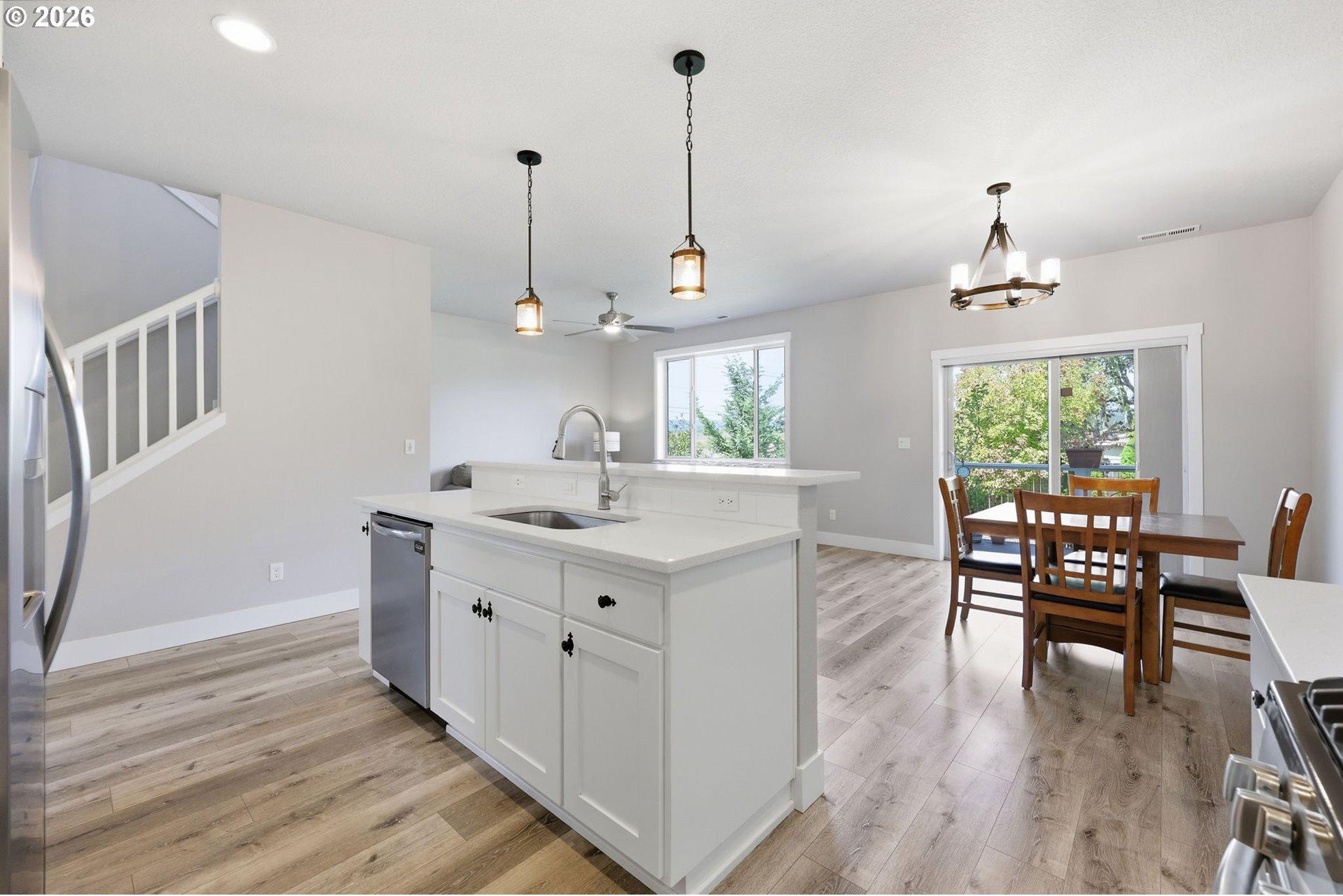 32555 Northwest Wascoe Street North Plains, OR 97133 - Photo 8 of 47 Kitchen