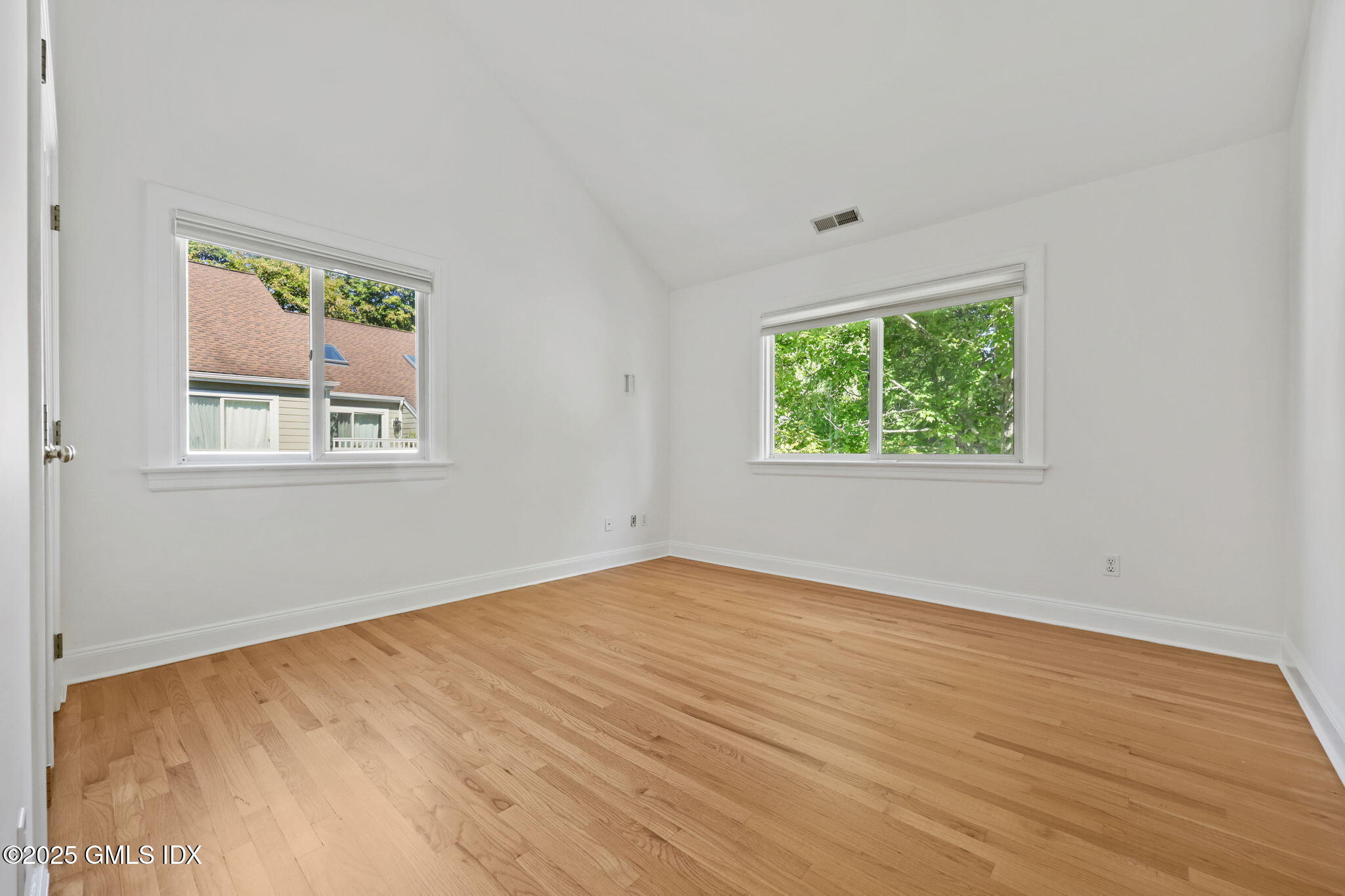 333 Palmer Hill Road, Unit 2D Riverside, CT 06878 - Photo 19 of 25 Second Bedroom