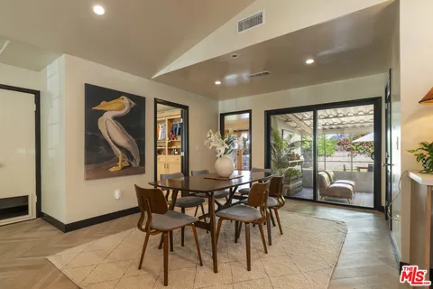 $1,599,000 | 4440 Sylmar Avenue, Sherman Oaks, CA 91423