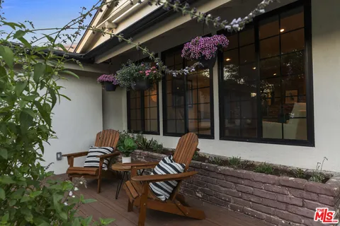 $1,599,000 | 4440 Sylmar Avenue, Sherman Oaks, CA 91423