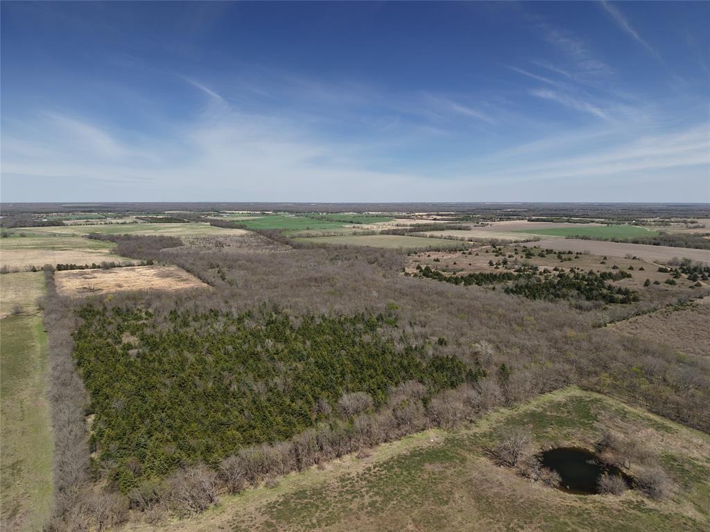 1220 C R 1220 Deport, TX 75435 - Photo 15 of 30 a view of an ocean