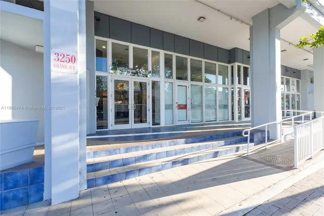 a view of entrance of the building