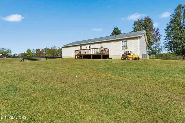 $1,800,000 | 445-443 Leighton Lane, Jacksboro, TN 37757