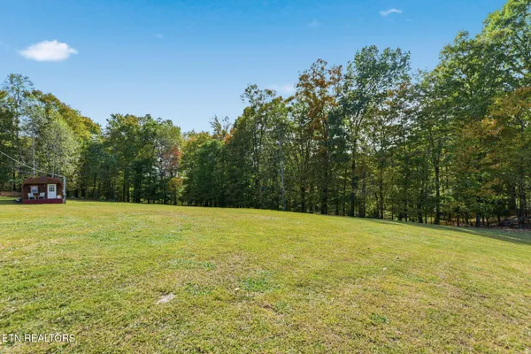 $1,800,000 | 445-443 Leighton Lane, Jacksboro, TN 37757