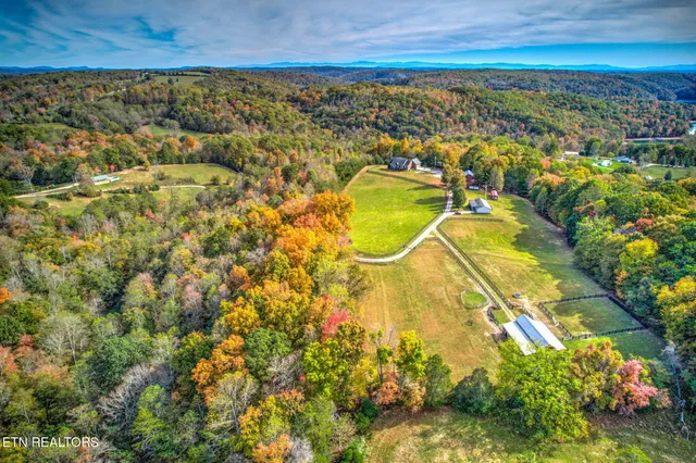 $1,800,000 | 445-443 Leighton Lane, Jacksboro, TN 37757