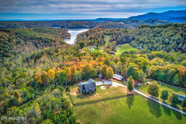 $1,800,000 | 445-443 Leighton Lane, Jacksboro, TN 37757