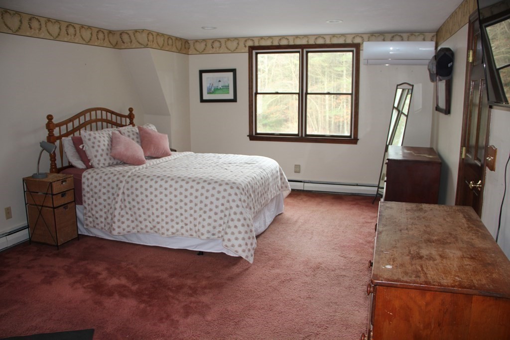 40 Crystal Spring Road Mattapoisett, MA 02739 - Photo 11 of 24 Gallery Image 11