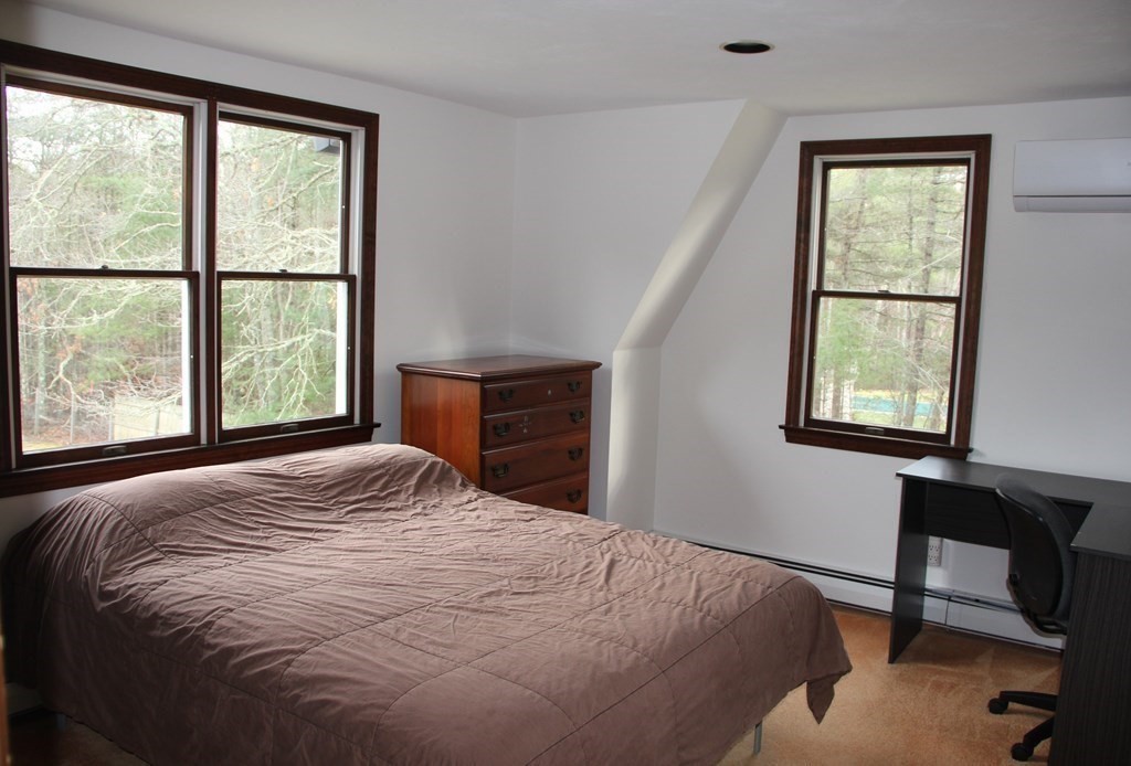 40 Crystal Spring Road Mattapoisett, MA 02739 - Photo 12 of 24 Gallery Image 12