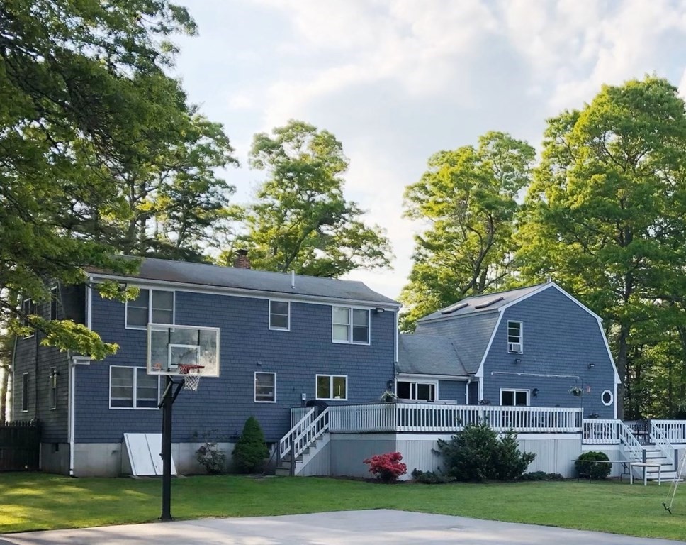 40 Crystal Spring Road Mattapoisett, MA 02739 - Photo 2 of 24 Gallery Image 2