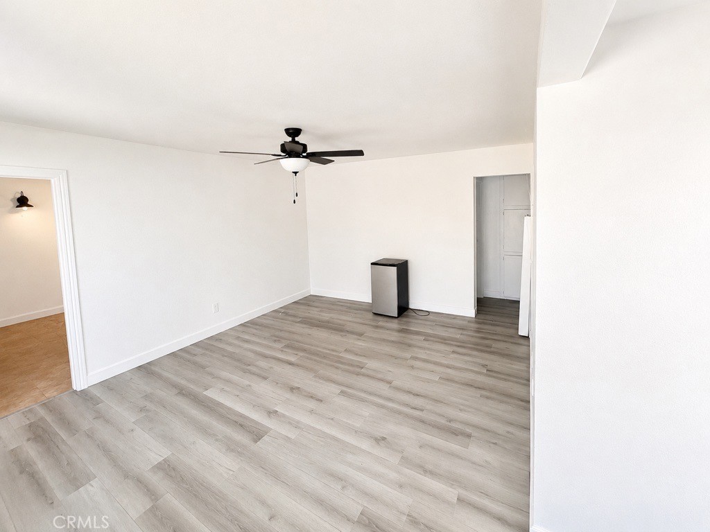 4057 Fort Drive Riverside, CA 92509 - Photo 7 of 11 Back Unit #2 livingroom