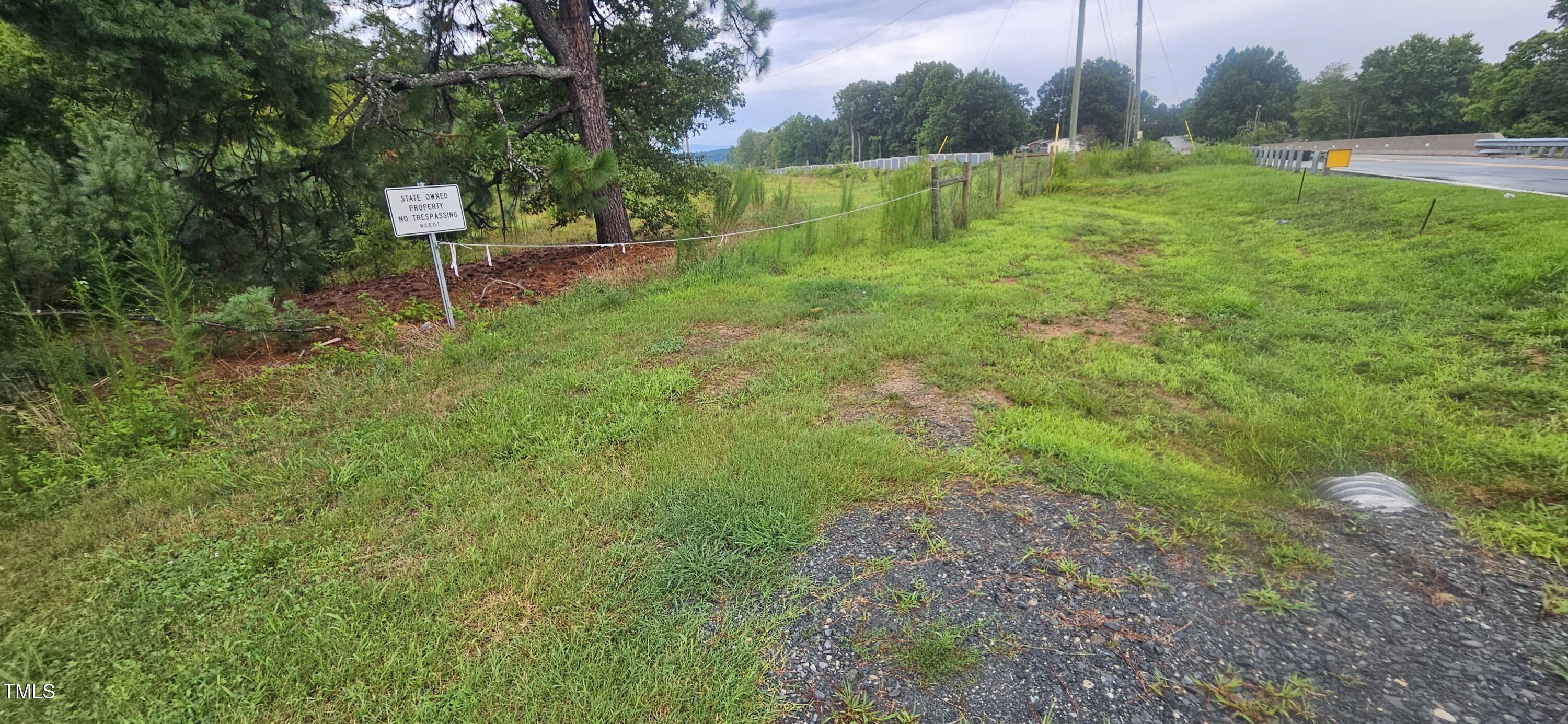 4944 Davis Road Winston-Salem, NC 27105 - Photo 2 of 16 20240813_091438