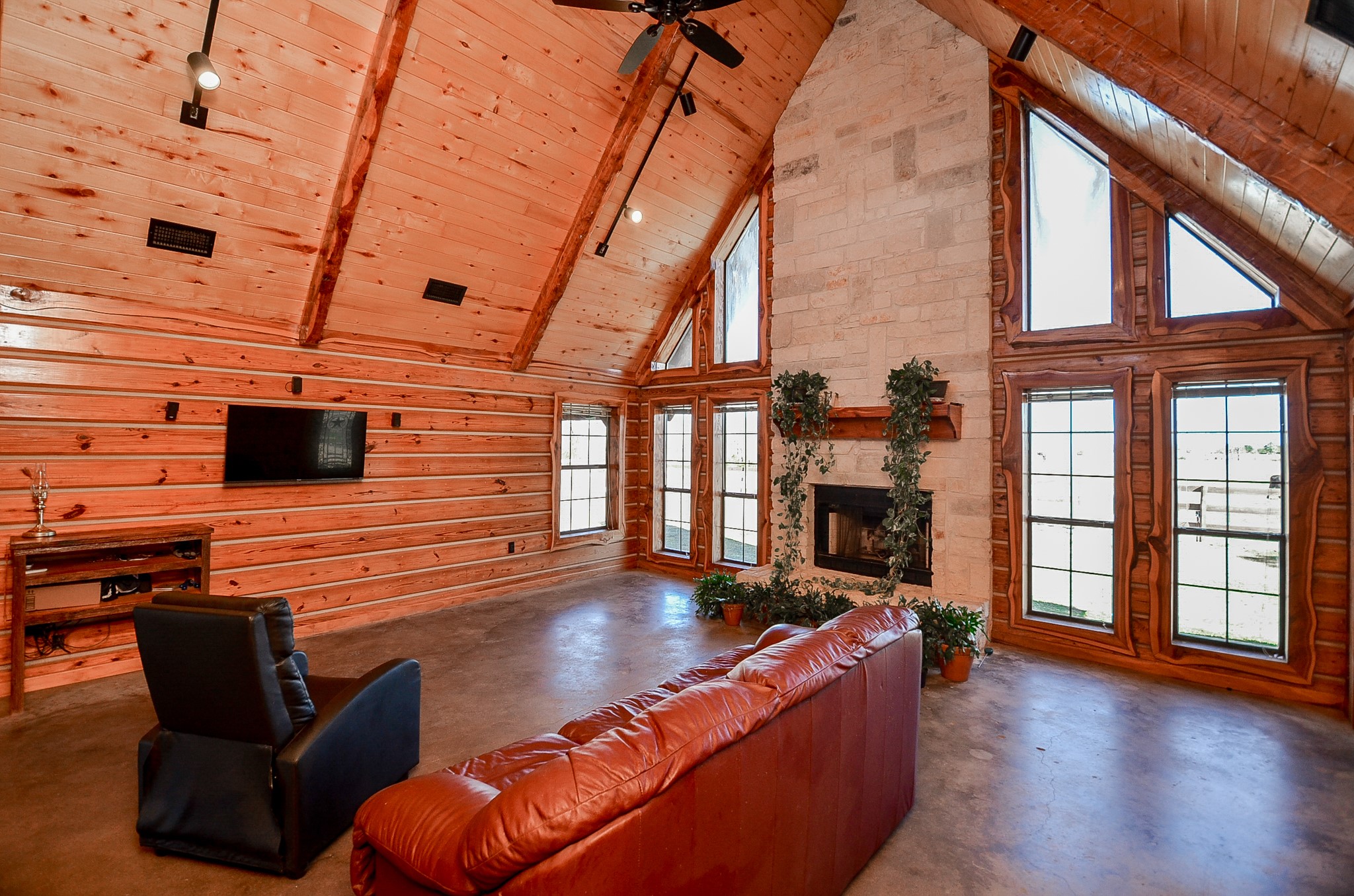 27185 Muckelroy Road Hempstead, TX 77445 - Photo 5 of 48