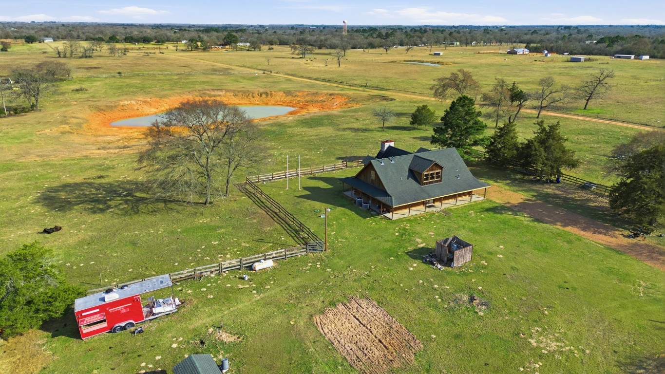 27185 Muckelroy Road Hempstead, TX 77445 - Photo 7 of 49