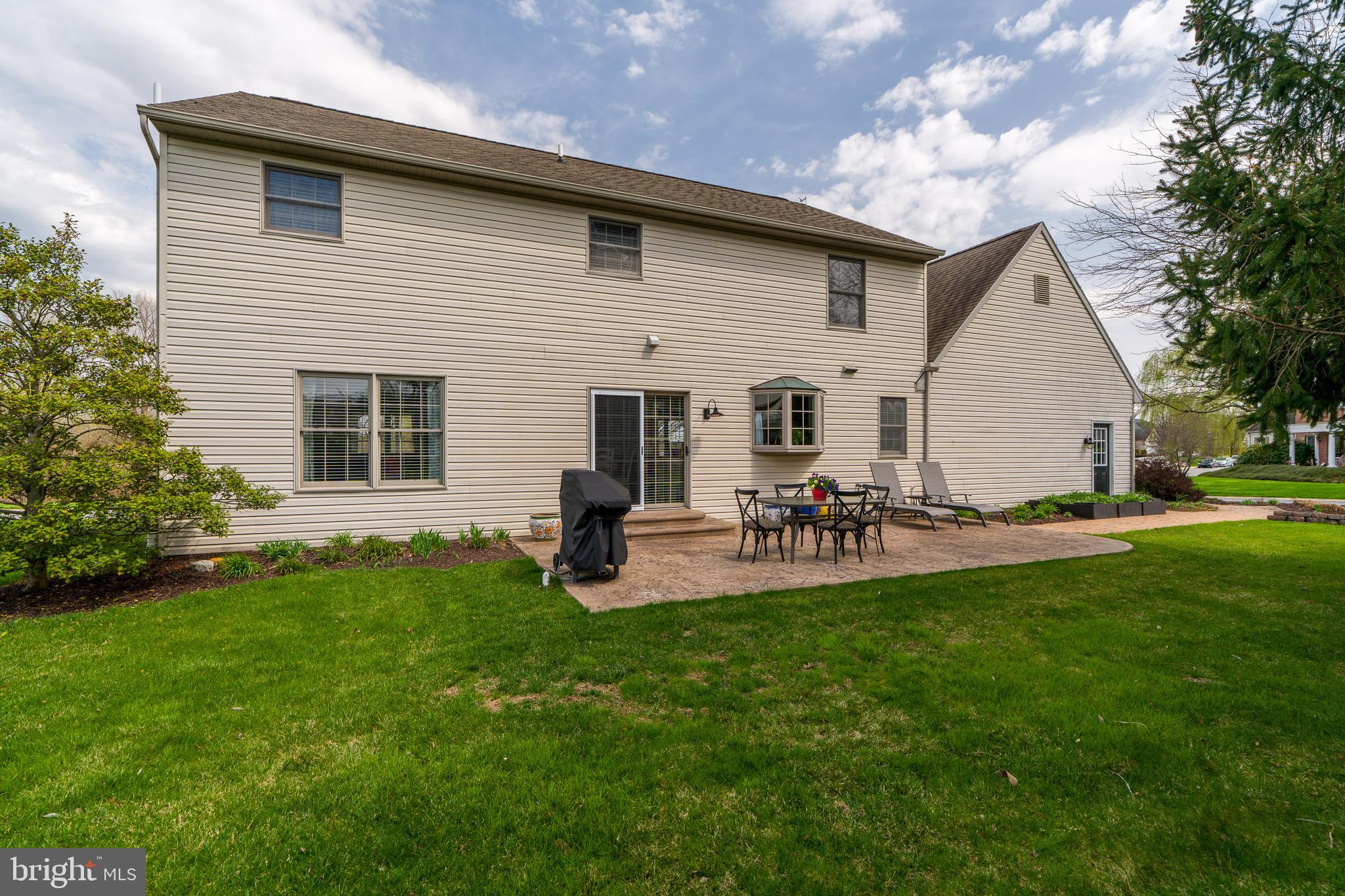 217 Stone Creek Road Lancaster, PA 17603 - Photo 2 of 5