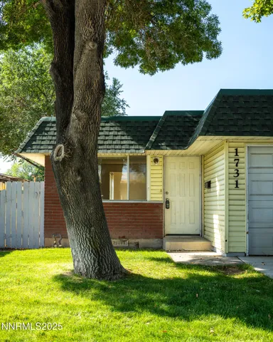 $250,000 | 1731 Gault Way, Sparks, NV 89431