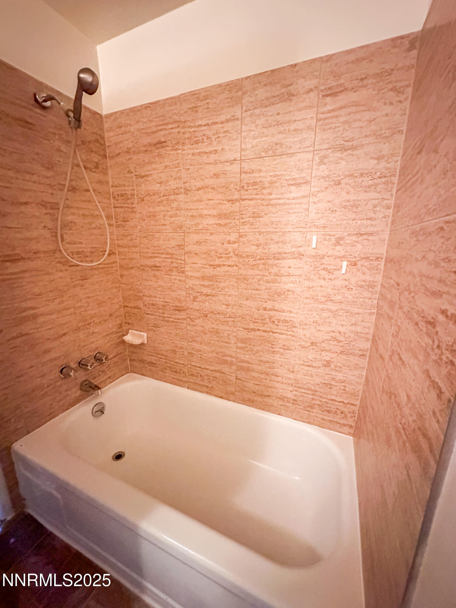 1731 Gault Way Sparks, NV 89431 - Photo 17 of 18 IMG_7063