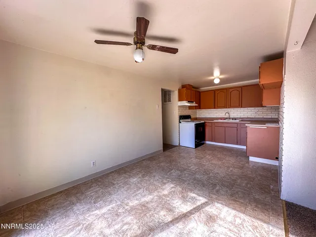 $250,000 | 1731 Gault Way, Sparks, NV 89431